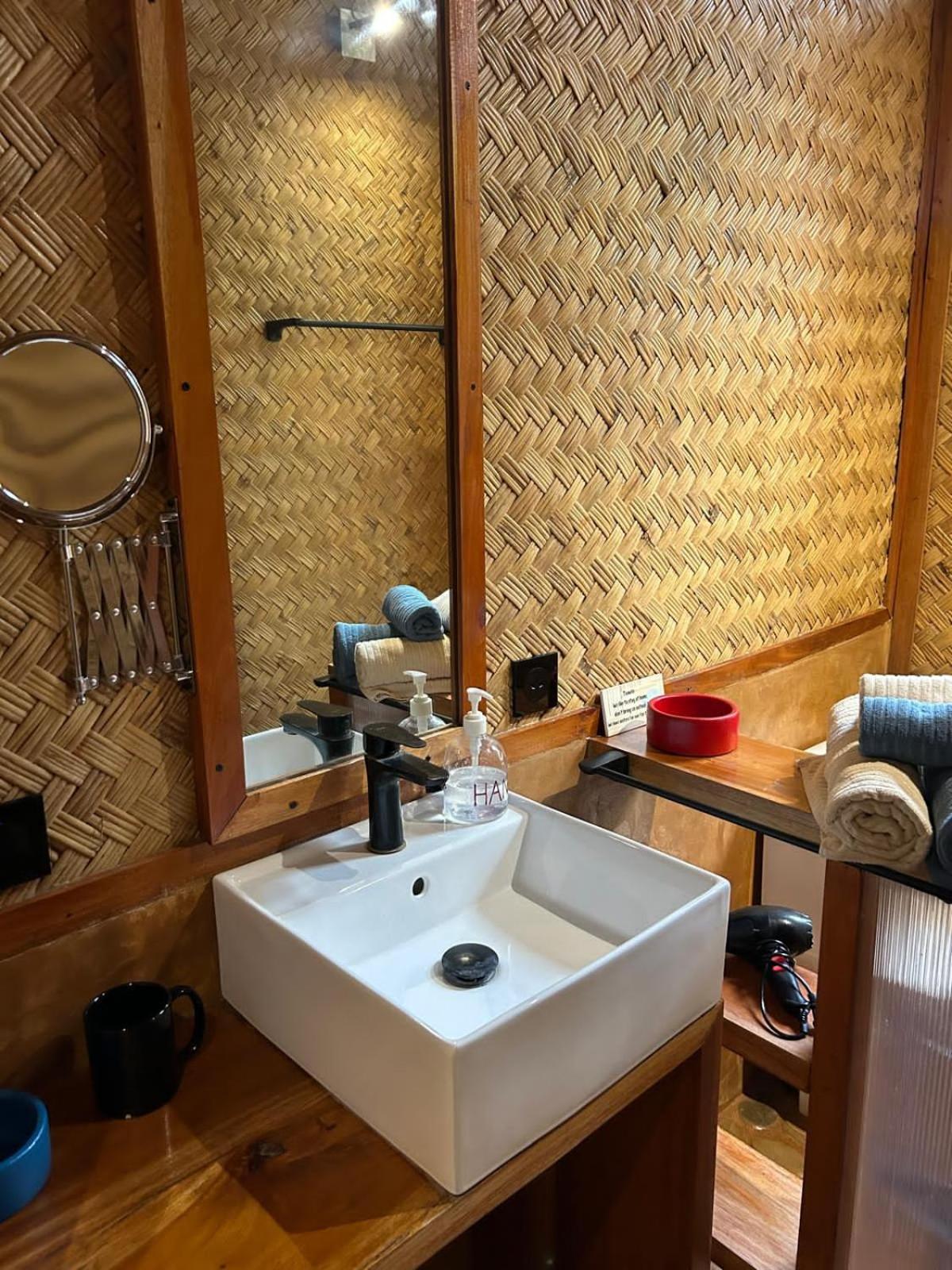 بويرتو برينسيسا At Home المظهر الخارجي الصورة